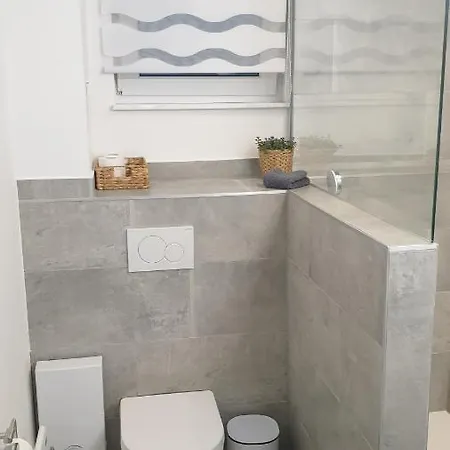 Appartement Airport *